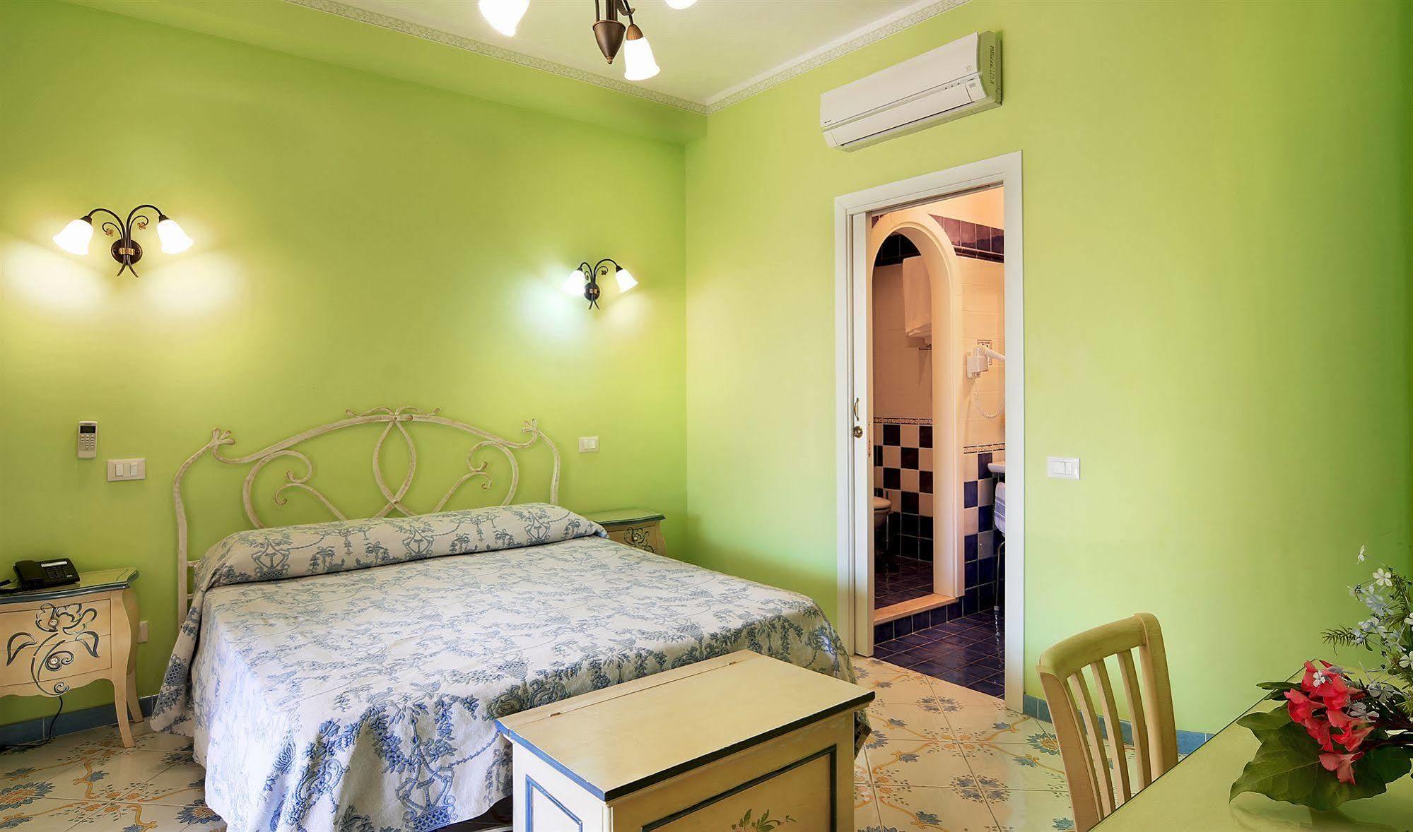 Hotel Residence Mendolita Lipari  Zewnętrze zdjęcie