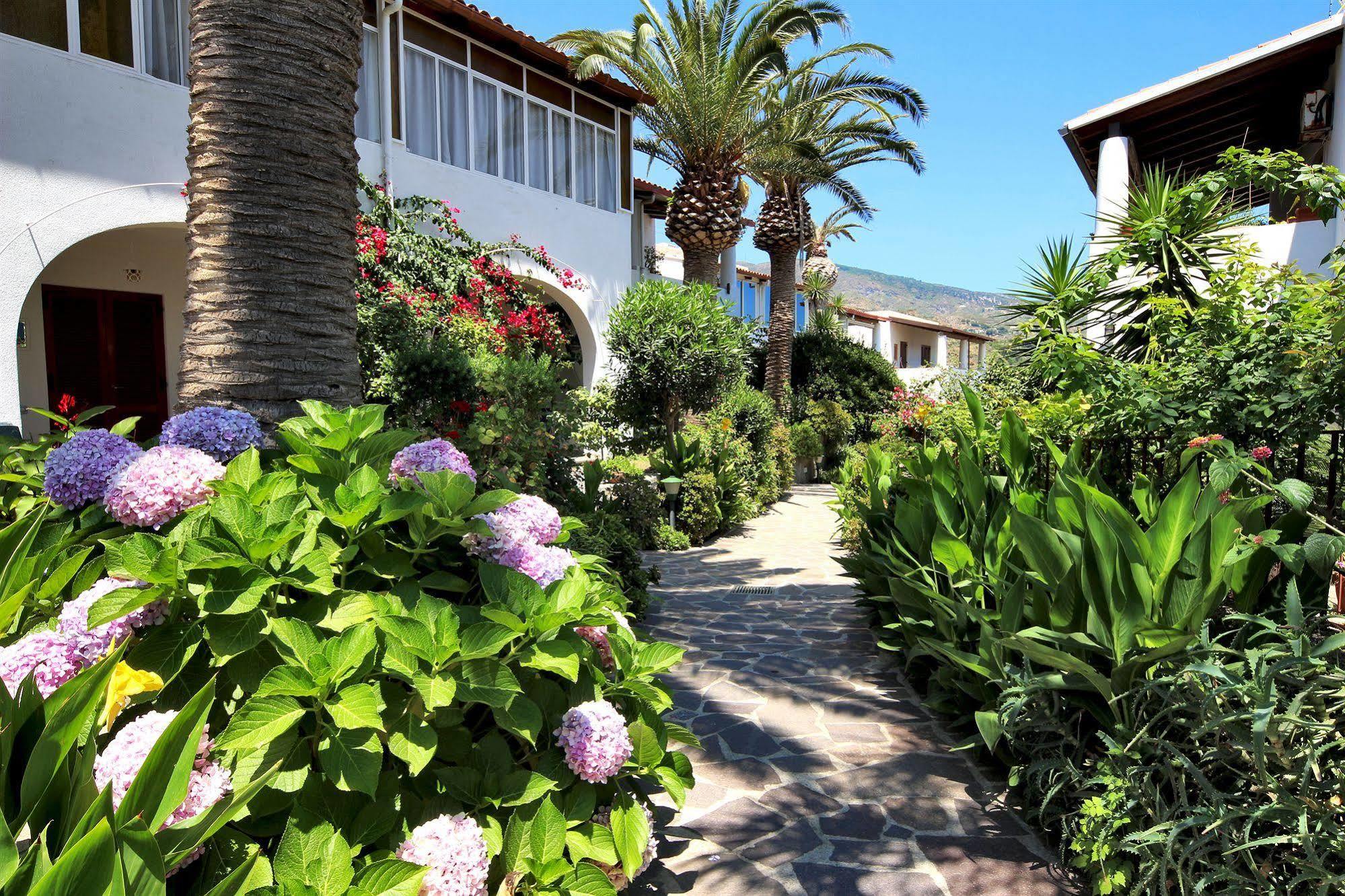 Hotel Residence Mendolita Lipari  Zewnętrze zdjęcie
